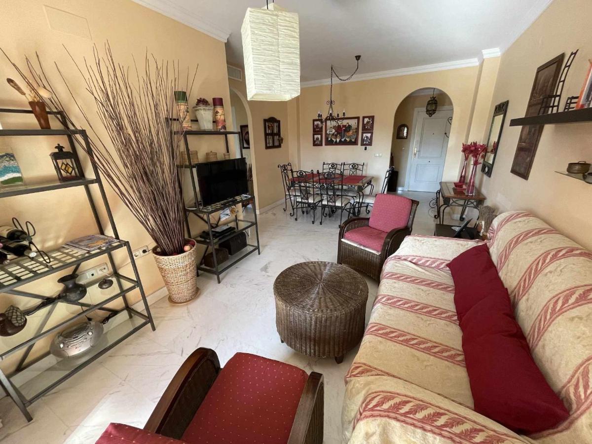 B2 Bajo Con Terraza De 32 M2 En Playa Granada Apartament