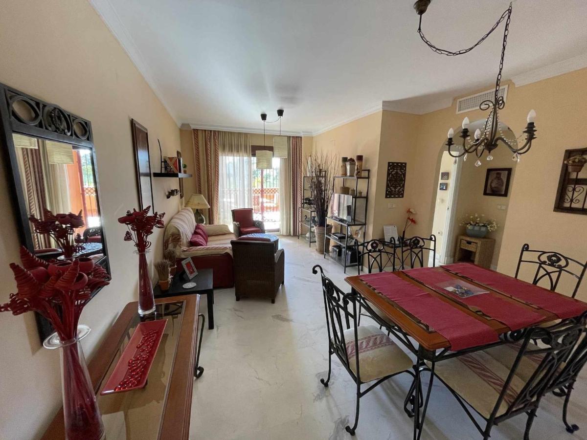 B2 Bajo Con Terraza De 32 M2 En Playa Granada Apartment